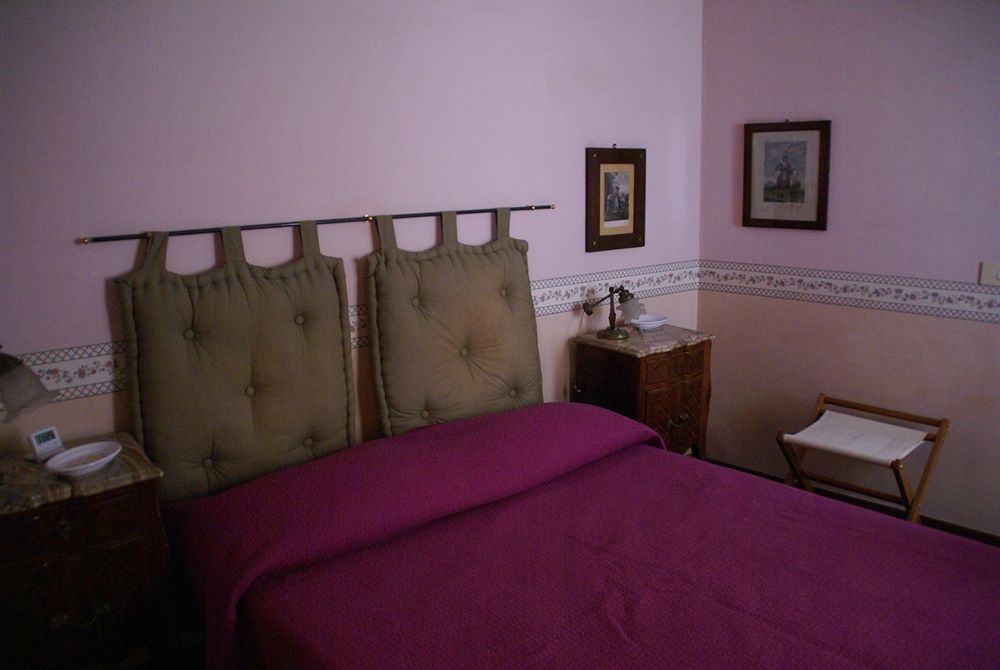B&B Casa De Luca A Campo De Fiori ローマ エクステリア 写真