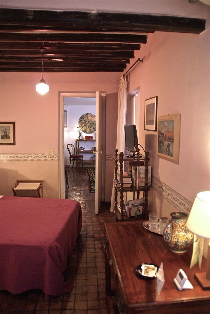 B&B Casa De Luca A Campo De Fiori ローマ エクステリア 写真