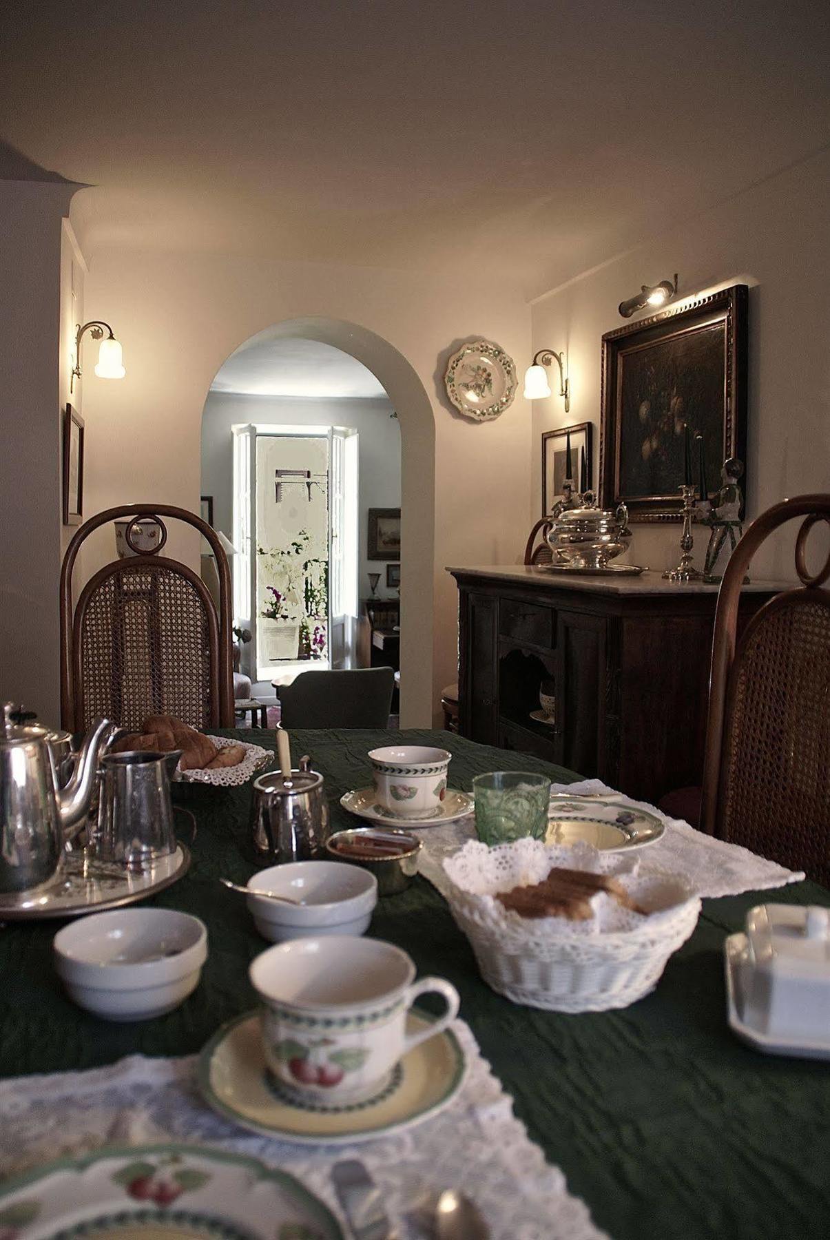 B&B Casa De Luca A Campo De Fiori ローマ エクステリア 写真
