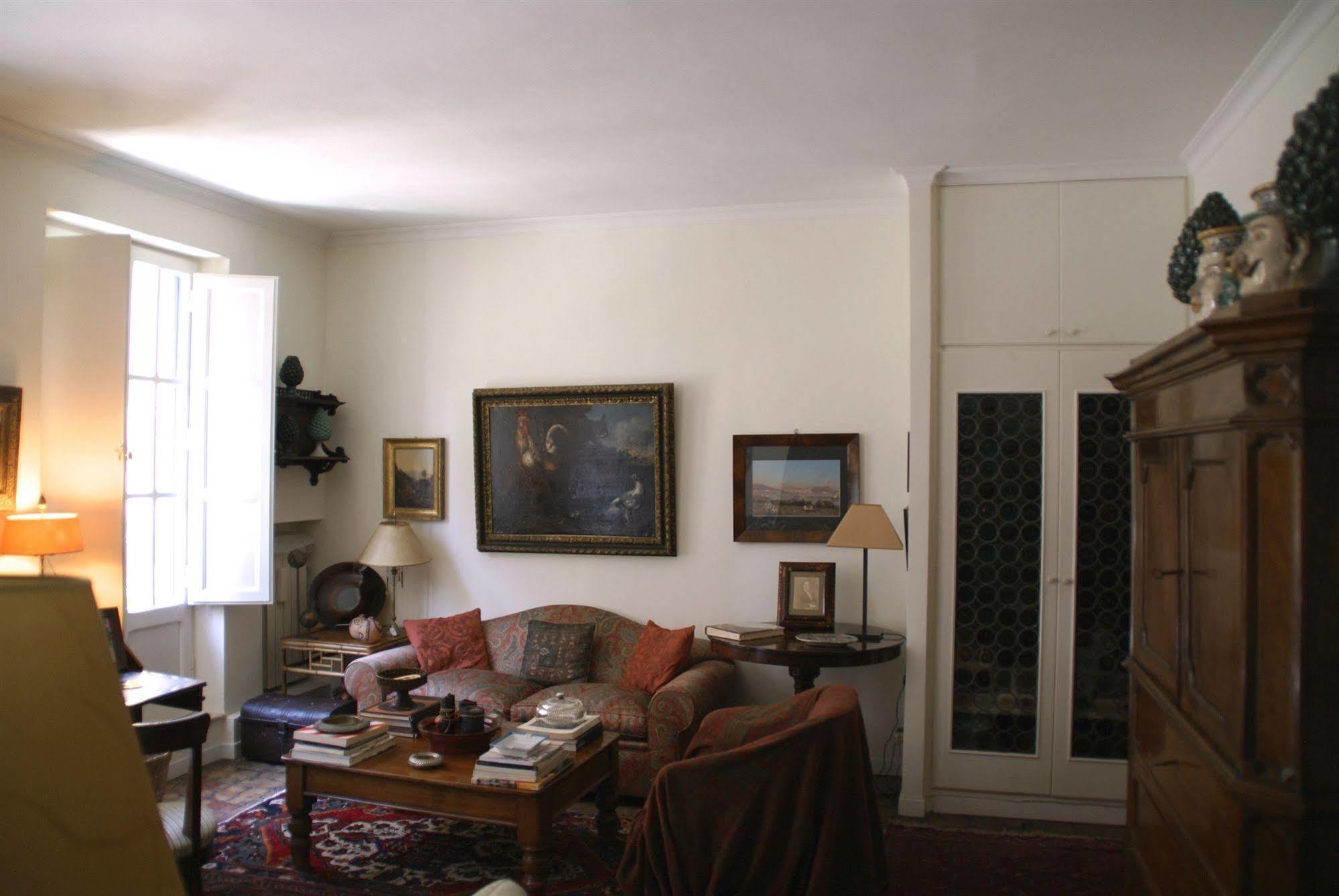 B&B Casa De Luca A Campo De Fiori ローマ エクステリア 写真